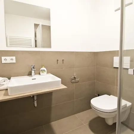 Green Guest House 호텔 3*